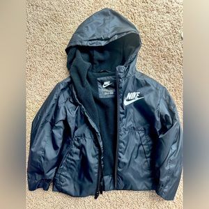 Nike toddler fleece lining jacket like new!